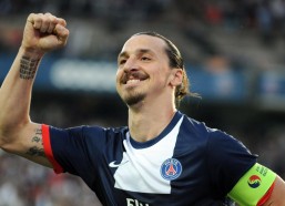 中国体彩网：绝境前玫瑰叕显铿锵，留洋双星联手助中国女足拿下关键胜利