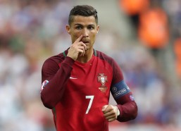 中国体育竞猜平台：王宝山赛后力挺队员，战术体系执行到位，自信提升将成突破关键