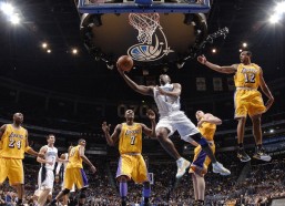 中国体育竞彩网首页_海港亚冠10轮不胜阴霾中浮现新曙光，维塔尔闪耀成赛季最佳引援，奥斯卡接班人悄然崛起